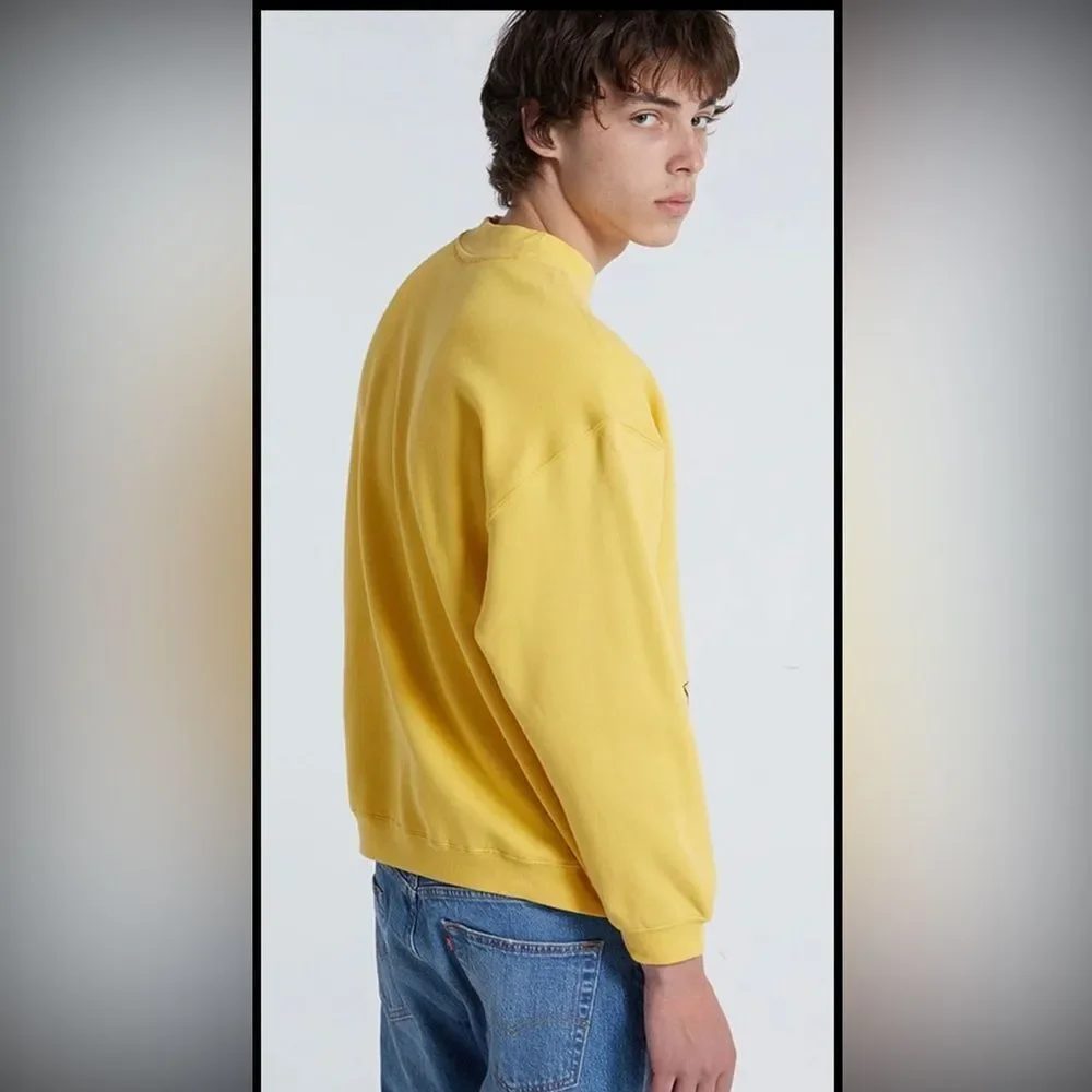 PLAYBOY bold yellow